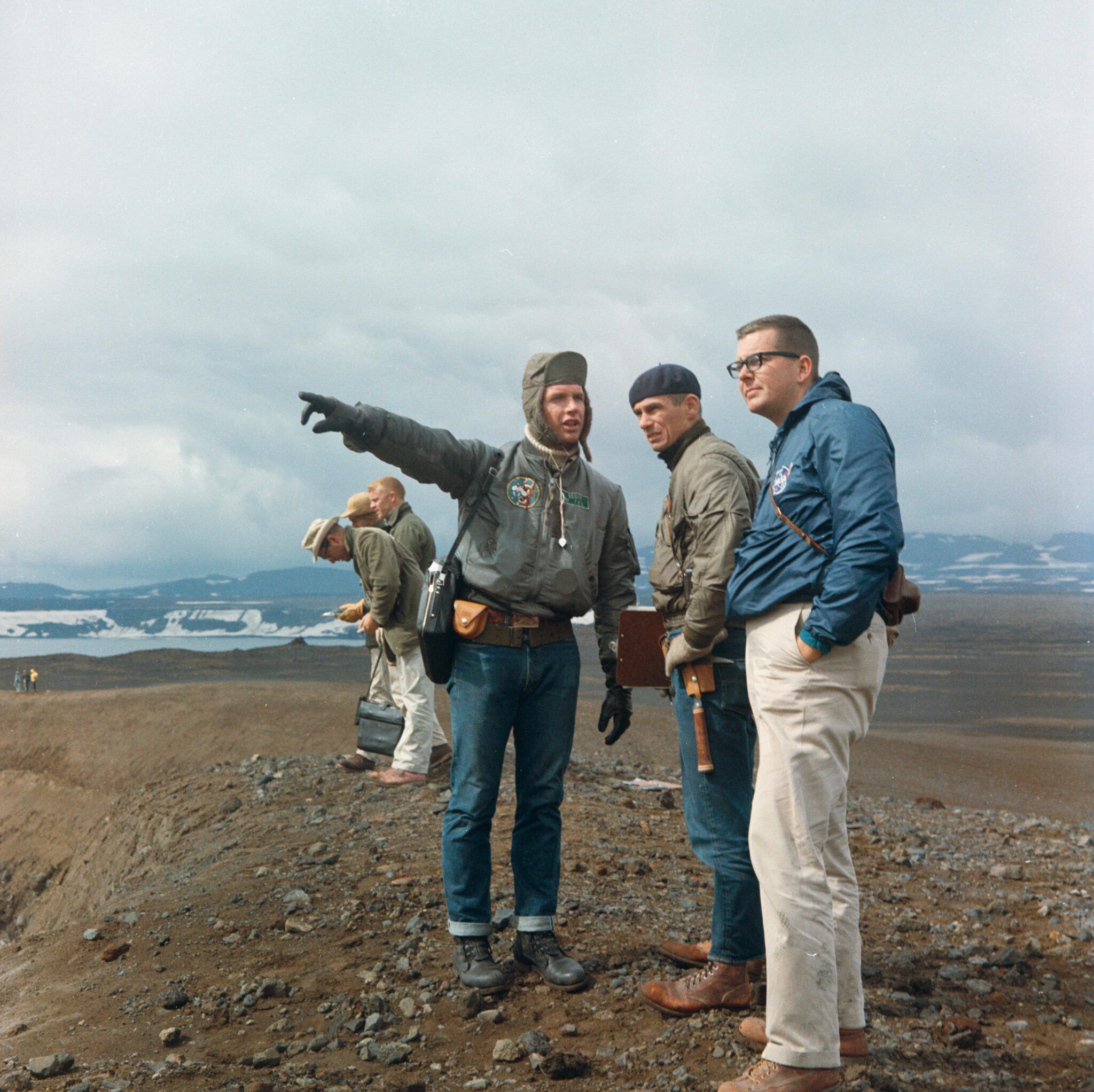 ELCHELE エルチェレ　SEPARATE DENIM TUNIC Smocked Denim Tunic Top – CEZELE